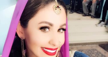 بالصور.. مى سليم فتاة هندية بسبب "سبع صنايع"
