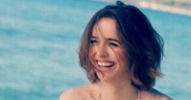 بالرغم من حظره لها على "تويتر ".. عشيقة النني تواصل التغزل فيه