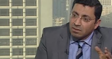 أستاذ أمراض نفسية: تدريب الأطباء على العلاج النفسى الجماعى ضرورة