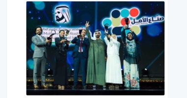 نائب رئيس المجلس التنفيذى لأبو ظبى ينشر صورة الفائزين فى "صناع الأمل"
