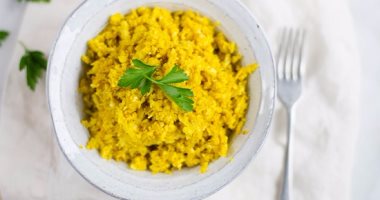 طريقة عمل الأرز بالكركم 