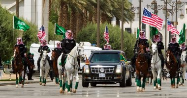 الأمريكيون يحتفون بزيارة ترامب للسعودية.. والقمة المشتركة تتصدر تويتر أمريكا