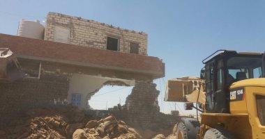 بالصور.. محافظة بنى سويف تسترد 24 مليون متر مربع من أراضى الدولة