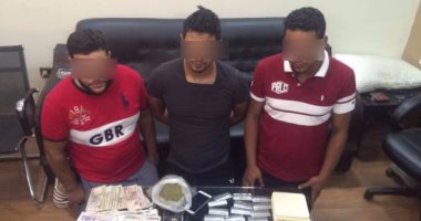 سقوط 3 عاطلين كونوا تشكيلا عصابيا لترويج المخدرات بالنزهة