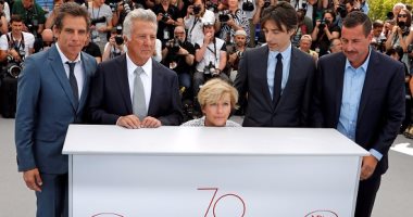 ساندلر وتومبسون بالمؤتمر الصحفى لـ"The Meyerowitz Stories" بمهرجان كان