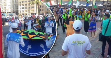بالصور.. احتفالات "يوم إفريقيا" ببورسعيد.. رئيس الاتحاد الإفريقى: محاربة الإرهاب أبرز تحديات الوقت الراهن.. وممثل "الخارجية": نشكر "الغضبان" على تجميله المحافظة.. وعروض فنية مبهجة للضيوف والوفود المشاركة