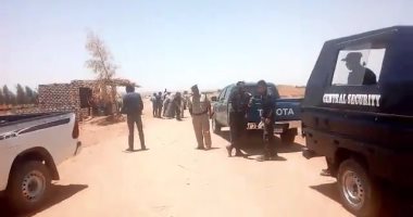 بالصور.. إزالة التعديات على مساحة 2000 فدان بأسوان