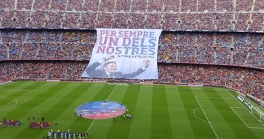 بالفيديو.. جماهير برشلونة تودع إنريكى من مدرجات "كامب نو"