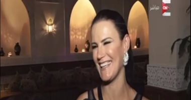 شقيقة رونالد لـ"ON E": شرم الشيخ جميلة جداً وسأعود بعد شهر