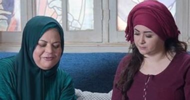 مى نور الشريف وماجدة زكى يجهزان "محشى" اللهم إنى صايم على إنستجرام