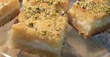 طريقة عمل البسبوسة بالقشطة