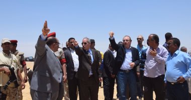 محافظ بنى سويف ينجح فى  استرداد 20 ألف فدان للدولة 