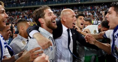 شاهد.. زيدان ينضم إلى قائمة عظماء ريال مدريد