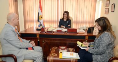وزيرة الهجرة تبحث مع صندوق الأمم المتحدة للسكان‏ مواجهة الهجرة غير الشرعية‏