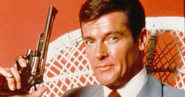 وفاة الممثل البريطانى روجر مور بطل أفلام جيمس بوند عن 89 عاما