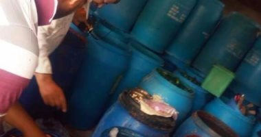 بالصور .. ضبط 60 طن مخللات و ملح طعام غير صالح للأستهلاك الأدمي بالبحيرة 