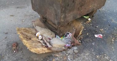 قارئ يطالب المسئولين بالتصدى لسارق أغطية البلاعات فى بور سعيد