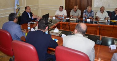 بالفيديو والصور.. لجنة مجلس الوزراء لمتابعة المشروعات تشيد بمشروعات مطروح