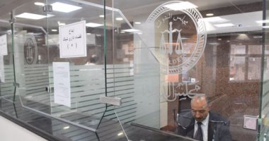 بالصور.. مجلس الدولة يبدأ أول خطوات الميكنة ويفتتح مركز "خدمة المتقاضين"