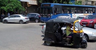 شكوى من انتشار التوك توك فى شارع شبرا الرئيسى بالمخالفة للقانون