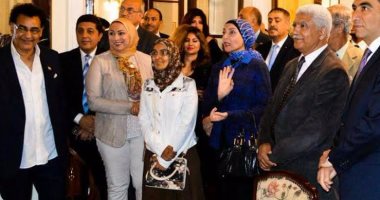 بالصور.. قنصلية لبنان بالإسكندرية تنظم معرضًا فنيًا للفنان خالد هنو