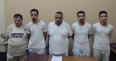 القبض على 5 أشخاص اثناء التنقيب عن الأثار بمصر القديمة