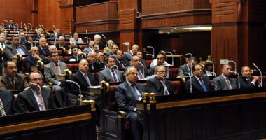 "محلية البرلمان" تنتهى من مناقشة مشروع قانون تنظيم ساحات انتظار السيارات
