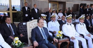 قريبا.. حركة تنقلات داخلية ضخمة فى صفوف رجال الشرطة بمديريات الأمن.. تحريك من أمضى 5 سنوات بمكانه.. ضخ دماء جديدة بالمواقع الشرطية.. بدء تنفيذ الحركة السنوية أول أغسطس.. وتكوين جيل من القيادات الوسطى بالوزارة