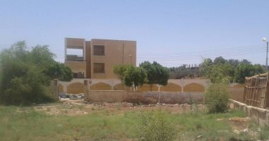 بالصور.. نقابة المهن الزراعية بالوادى الجديد تبدأ تطوير مقر الداخلة