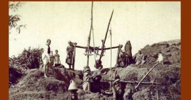 مقاهى نجيب محفوظ وأطفال مصر القديمة فى العدد الجديد من ذاكرة مصر