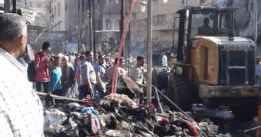 بالصور.. غادة والى تتابع حريق "سوق إمبابة" لحصر الأضرار