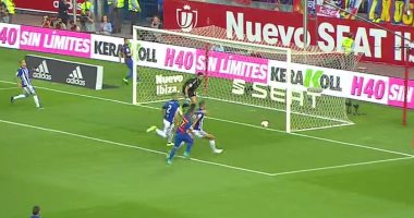 نهائى كأس إسبانيا.. تعادل سلبى بين برشلونة وألافيس فى 15 دقيقة وإصابة خطيرة