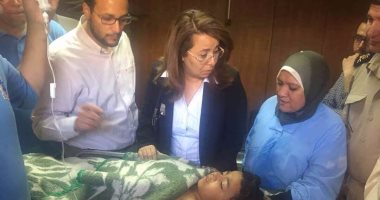 غادة والى: 100 ألف جنيه لأسرة كل شهيد و40 ألفا للمصاب بحادث المنيا