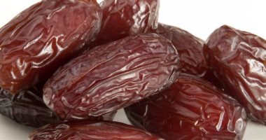استمتع بالصيام فى 7 خطوات.. افطر على تمر بلبن ومتنساش الزبادى فى السحور  