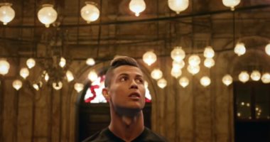رونالدو ينشر إعلانه عن "حديد المصريين" بإنستجرام: سعيد بالشراكة مع أبو هشيمة