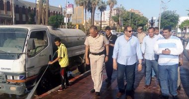 محافظ سوهاج يكلف بمراجعة موقف الشقق السكنية التى يتم تحويلها إلى محلات