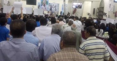 الأنبا بولا يترأس قداس الجنازة للشهيد الـ 30 بحادث تفجير كنيسة طنطا 