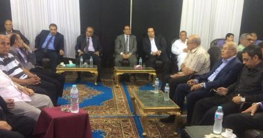 محافظ الدقهلية يؤدى واجب العزاء فى صفاء حجازى
