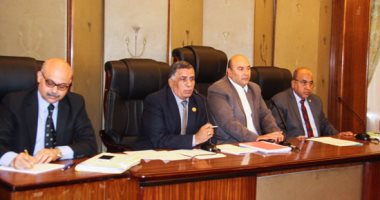 القوى العاملة بالبرلمان توافق على علاوة الغلاء لغير المخاطبين بالخدمة المدنية بـ10%