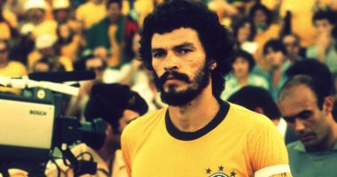 اللعبة الحلوة.. سقراط.. لاعب سبق عصره!