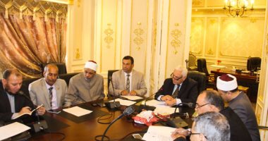 "دينية البرلمان" تؤجل مشروع قانون دار الإفتاء بعد سماع رأى الأزهر