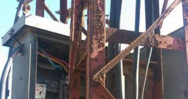 تهالك كابلات الكهرباء يتسبب في ضعف التيار الكهربائى في البحيرة