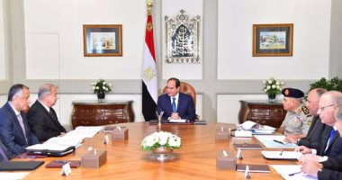 السيسى يتلقى تقارير حول العمليات العسكرية فى ليبيا والتعديات والسلع