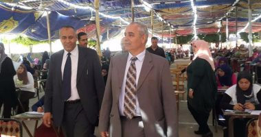 بالصور..رئيس جامعة بنها يتفقد امتحانات كلية التربية النوعية..وضبط 17حالة غش