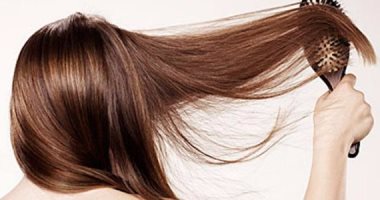اعرفى إزاى تستخدمى زيت جوز الهند فى علاج مشاكل الشعر