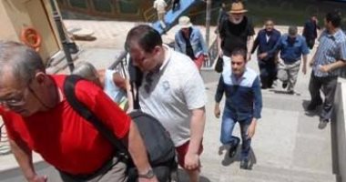 محافظ سوهاج :وصول باخرة سياحية تقل 36 سائح ألمانى لزيارة "أبيدوس"