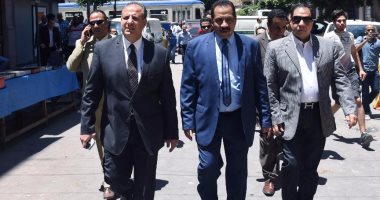 محافظ الإسكندرية يعلن بدء تسكين متضررى العقار المائل وتوفير كافة متطلباتهم