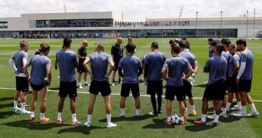 ريال مدريد يغرى لاعبيه بمكافآت ضخمة للفوز بدورى الأبطال
