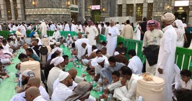 مائدة إفطار شهداء الوطن فى المسجد الحرام بمكة المكرمة تستمر حتى نهاية رمضان