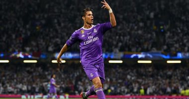 أخبار كريستيانو رونالدو اليوم.. الدون يبحث التفوق على ميسي ماديا